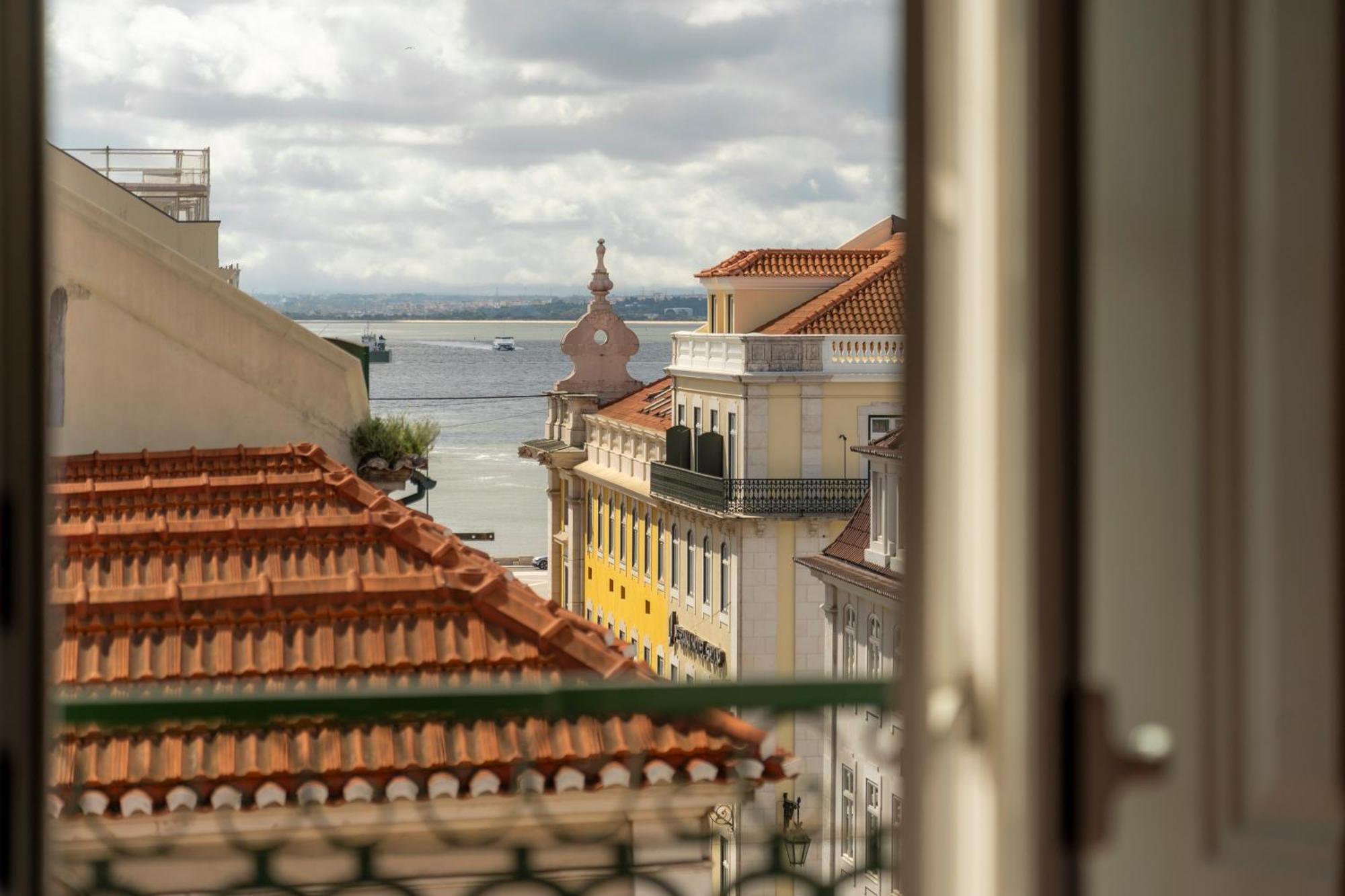 Apartamento Lv Premier Baixa- Cn